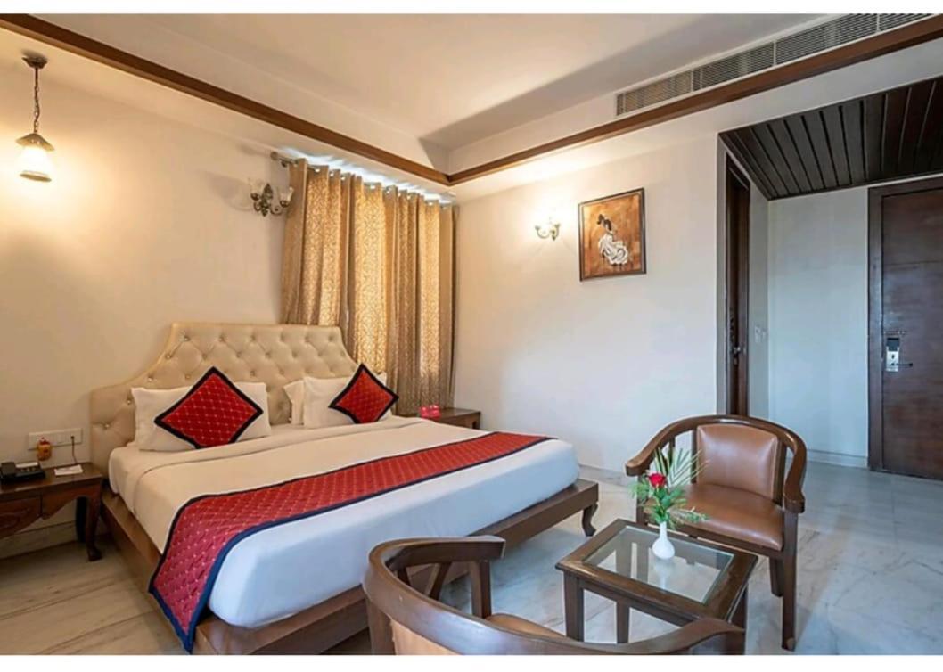Hotel Agra Grande By Goyal Hoteliers Kültér fotó